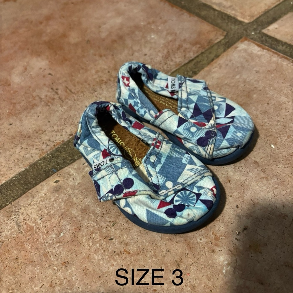 Toms Blue Moccasins Comfortable Casual Shoes